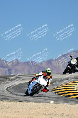 media/Mar-25-2024-Moto Forza (Mon) [[8d4319bd68]]/3-Intermediate Group/Session 4 (Turn 12)/